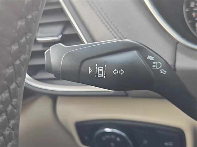 Used 2018 Lincoln MKX Reserve w/ Driver Assistance Package FWD image 15