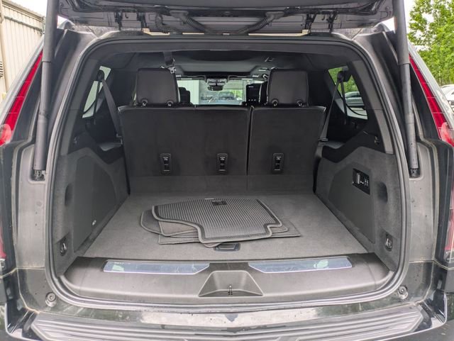 Used 2022 Cadillac Escalade ESV Premium Luxury Platinum AWD/4WD image 35