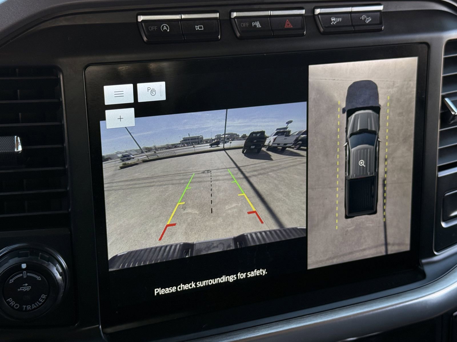 Used 2023 Ford F150 Lariat w/ Trailer Tow Package image 19