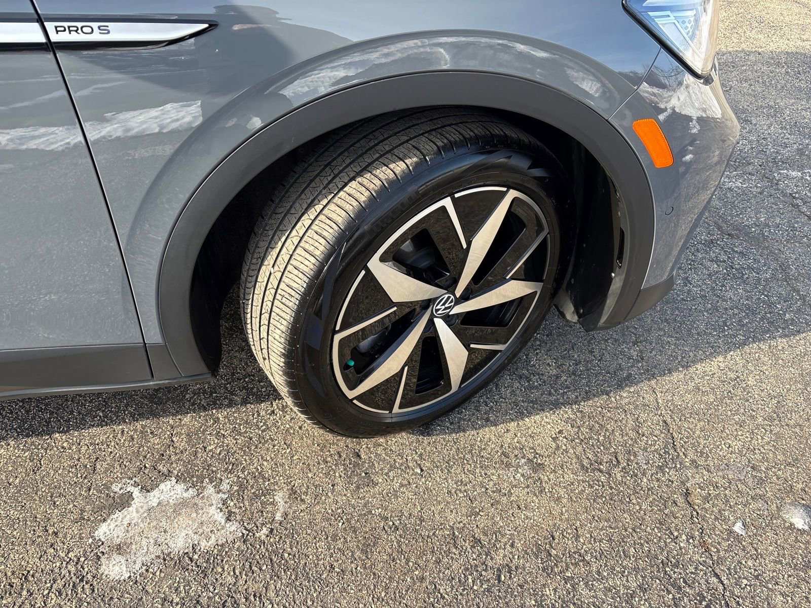 Used 2024 Volkswagen ID.4 Pro S image 33