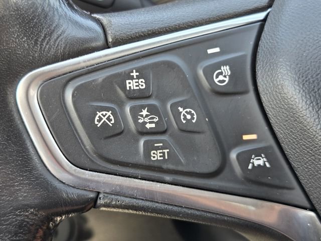 Used 2018 Chevrolet Equinox Premier FWD image 26