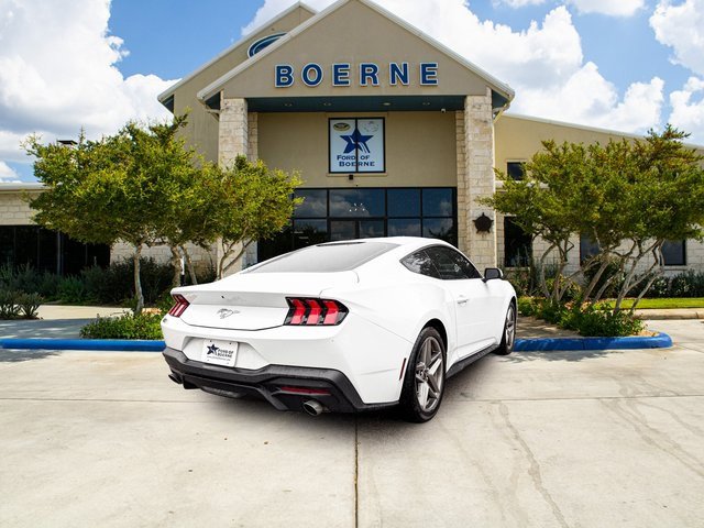 Used 2024 Ford Mustang EcoBoost image 4
