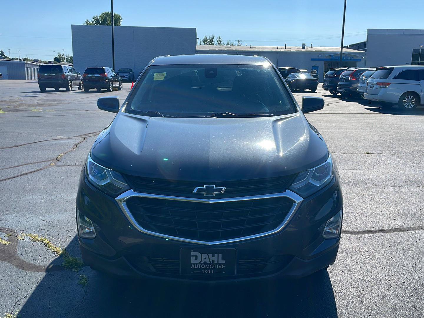 Used 2019 Chevrolet Equinox LT w/ Driver Convenience Package AWD/4WD image 2