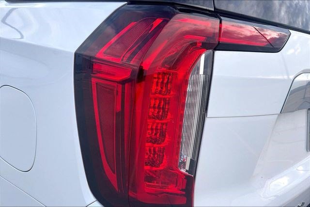 Used 2021 GMC Yukon Denali image 36