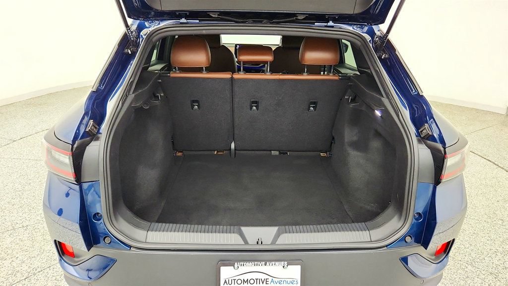 Used 2023 Volkswagen ID.4 2WD image 22