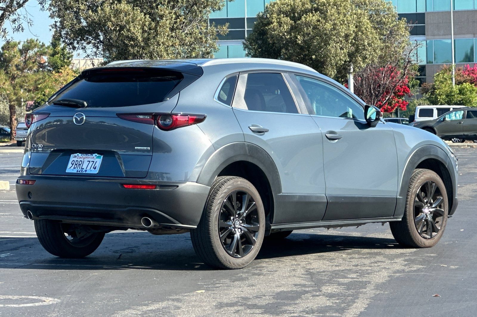 Used 2022 MAZDA CX-30 AWD 2.5 S w/ Preferred Package image 4