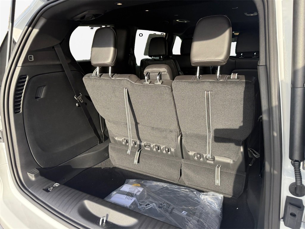 New 2026 Chrysler Pacifica Select image 18