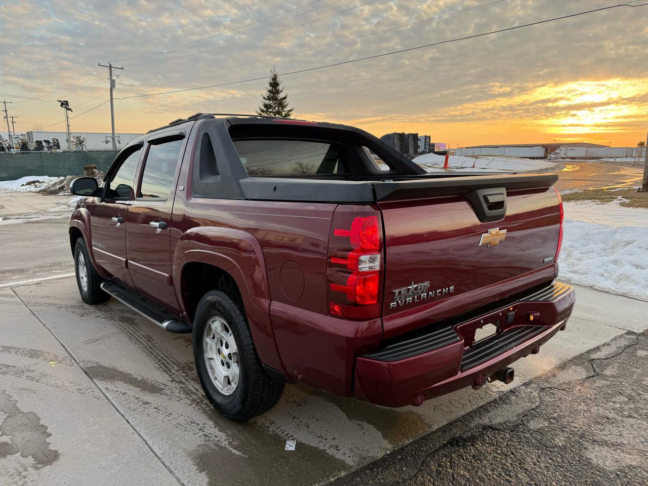 Used 2008 Chevrolet Avalanche LT w/ LT Preferred Equipment Group image 6