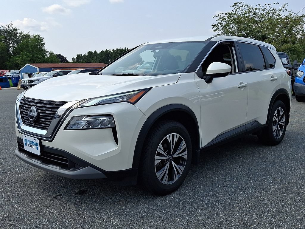 Used 2023 Nissan Rogue SV AWD/4WD image 3