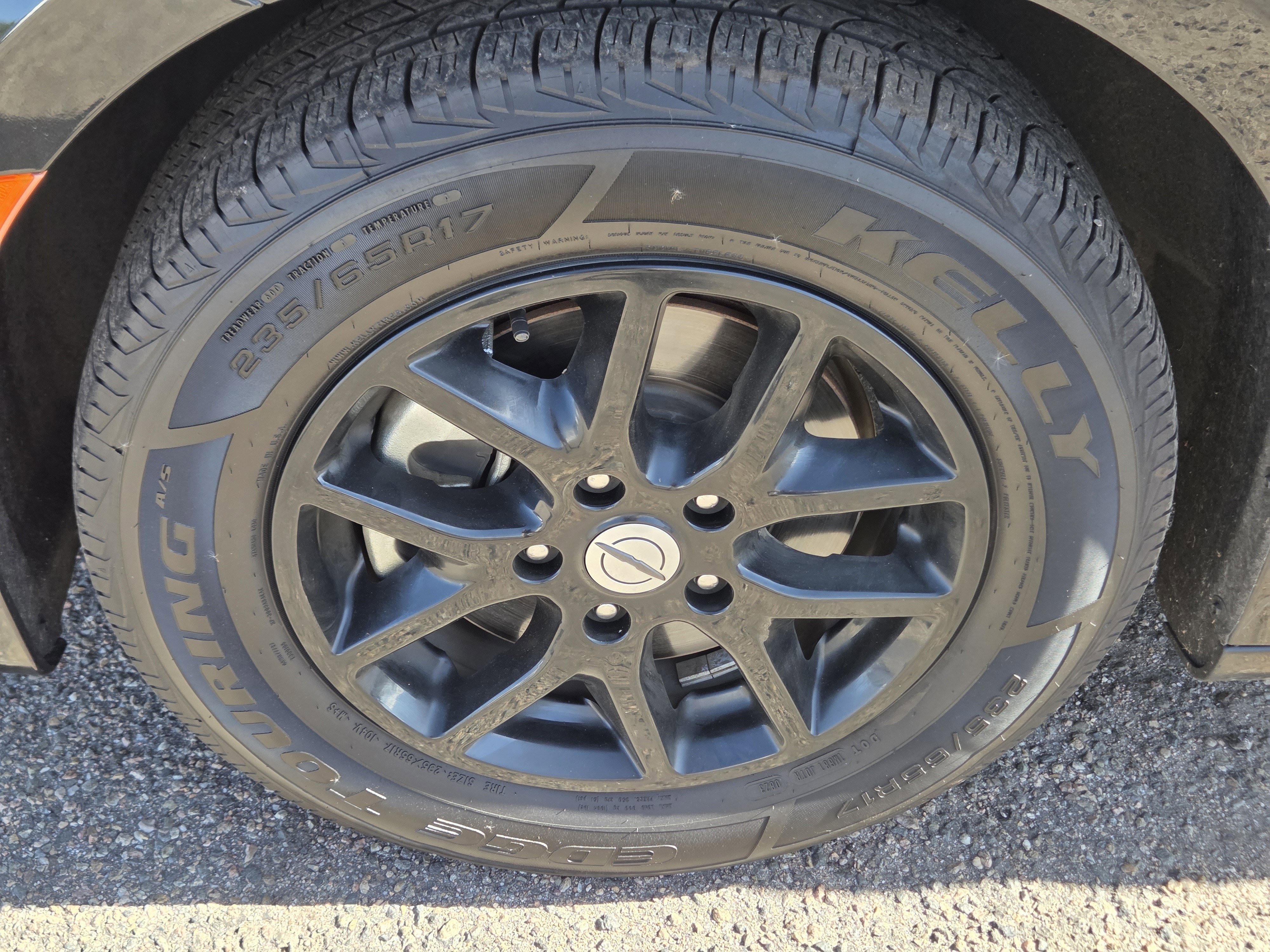 Used 2022 Chrysler Voyager LX image 7