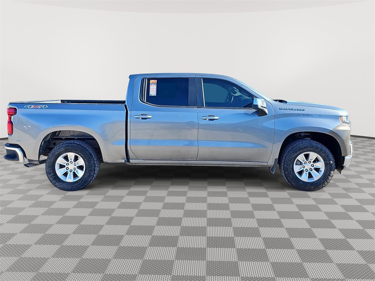 Used 2020 Chevrolet Silverado 1500 LT image 4