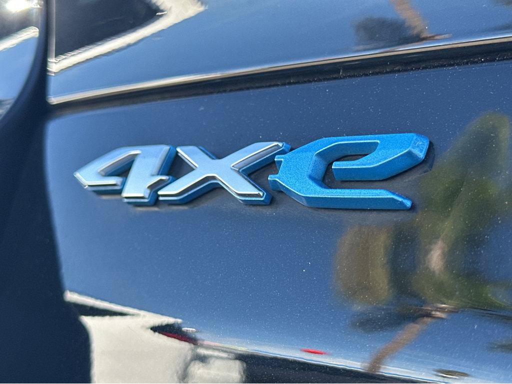 Used 2022 Jeep Grand Cherokee Summit w/ Advanced Protech Group IV AWD/4WD image 41