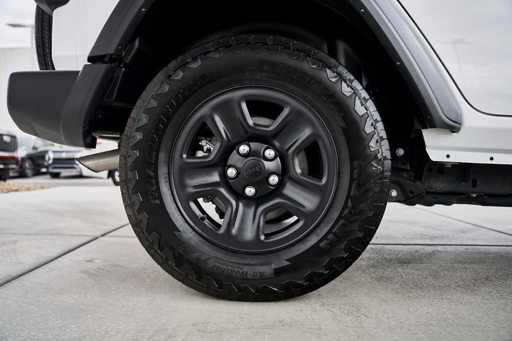 Used 2023 Jeep Wrangler Sport image 14