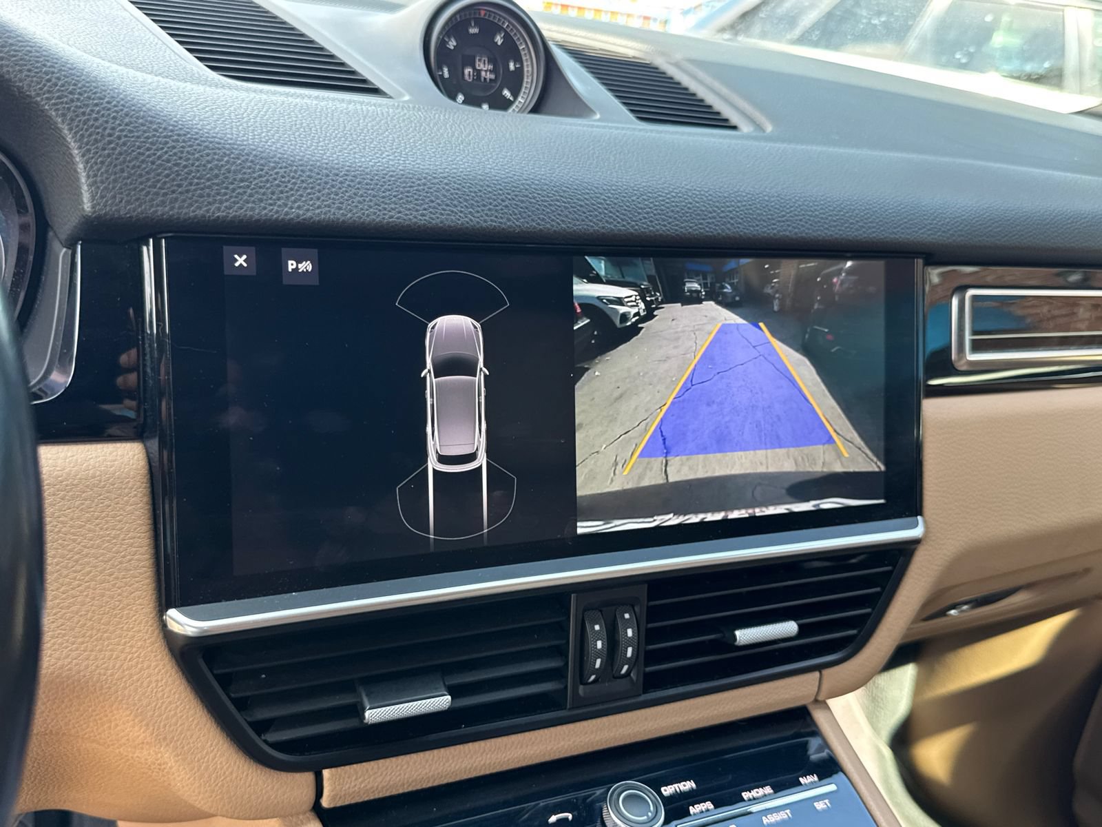 Used 2019 Porsche Cayenne AWD/4WD image 19