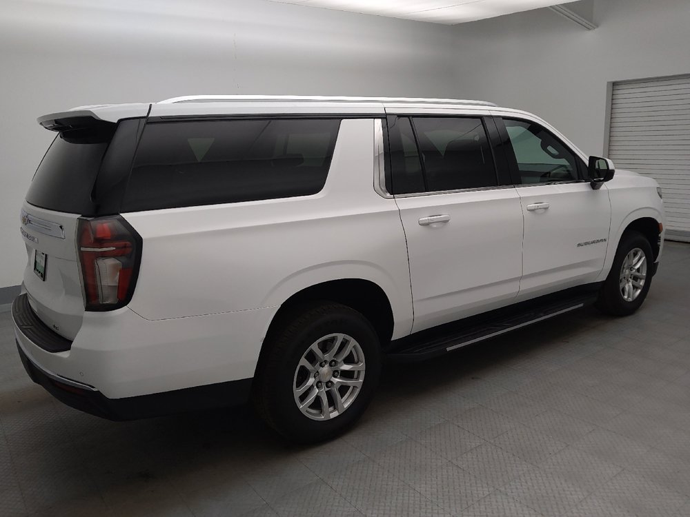 Used 2021 Chevrolet Suburban LT AWD/4WD image 10