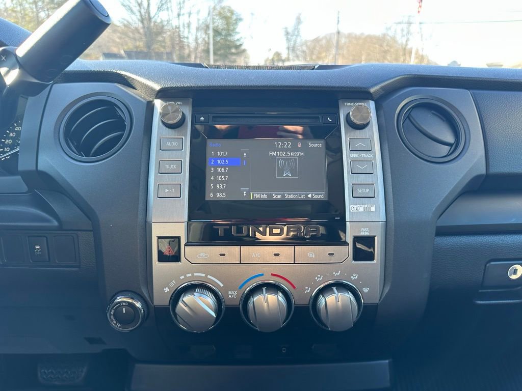 Used 2018 Toyota Tundra SR image 17