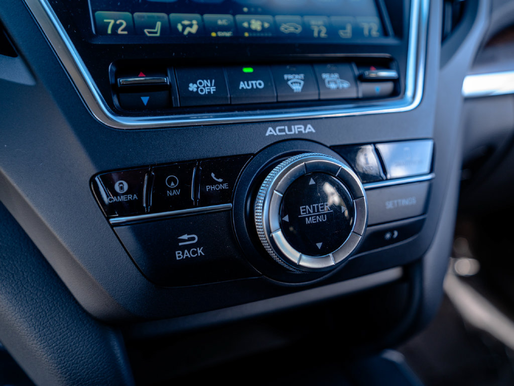 Used 2018 Acura MDX w/ Advance Package AWD/4WD image 32