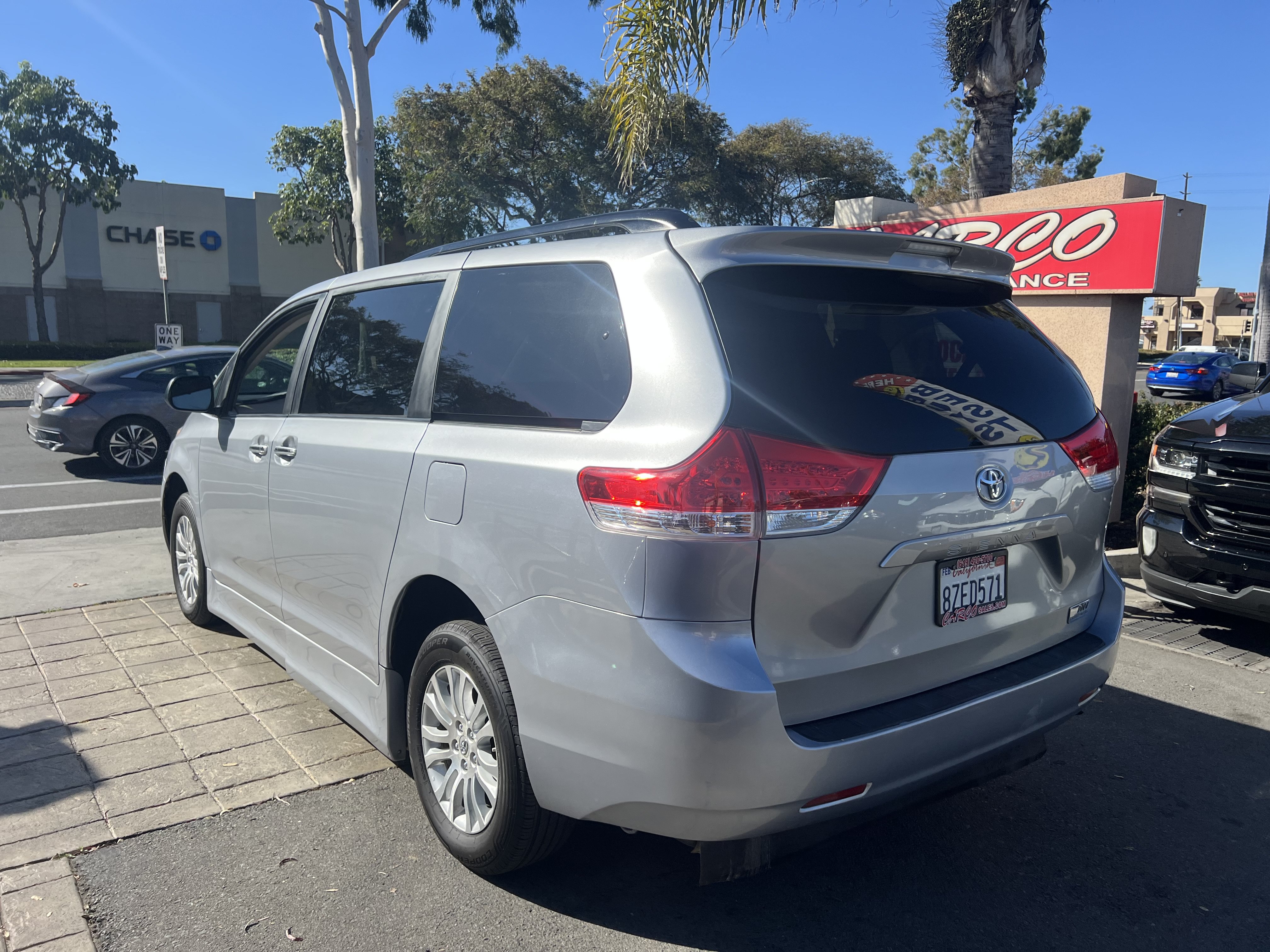 Used 2011 Toyota Sienna XLE FWD image 20