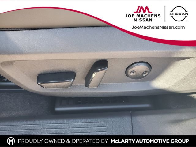 New 2026 Nissan Rogue Platinum w/ Platinum Premium Package image 18