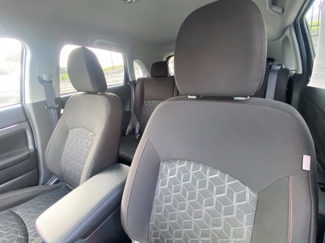 Used 2025 Mitsubishi Outlander Sport LE AWD/4WD image 13