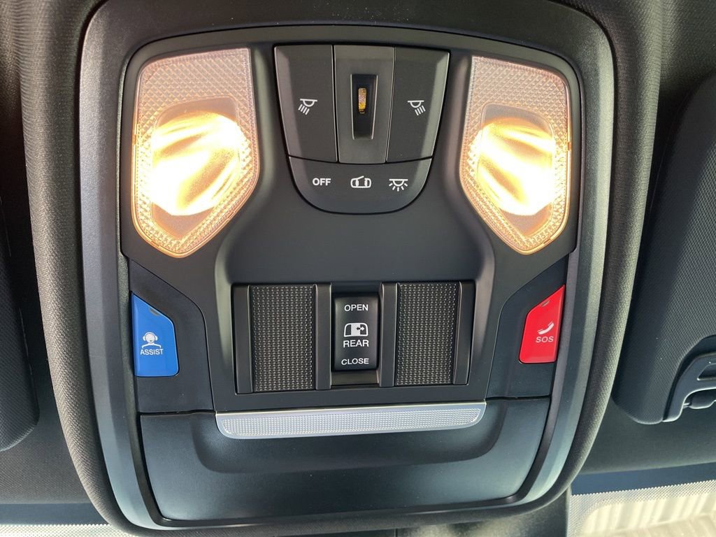 Used 2025 RAM 3500 Tradesman AWD/4WD image 30