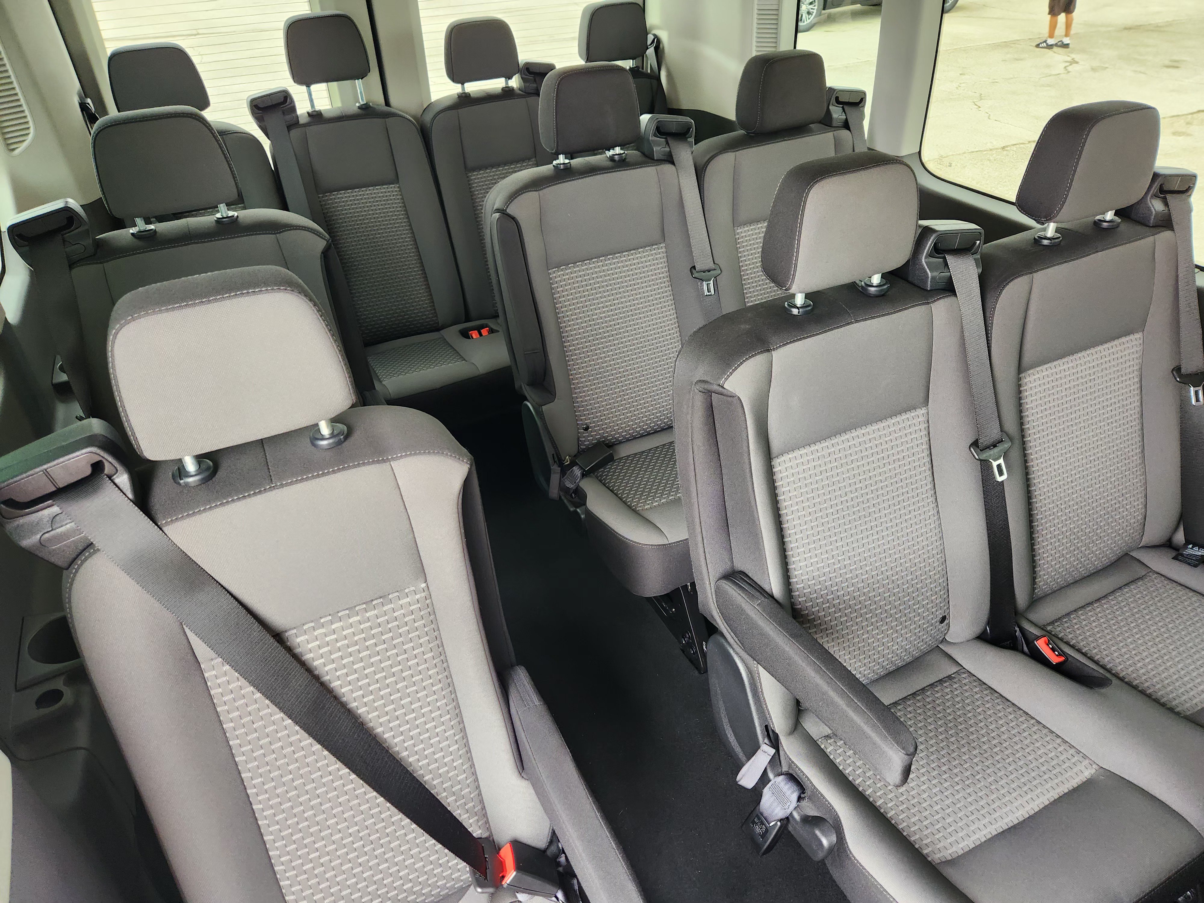 Used 2025 Ford Transit 350 XLT RWD image 30