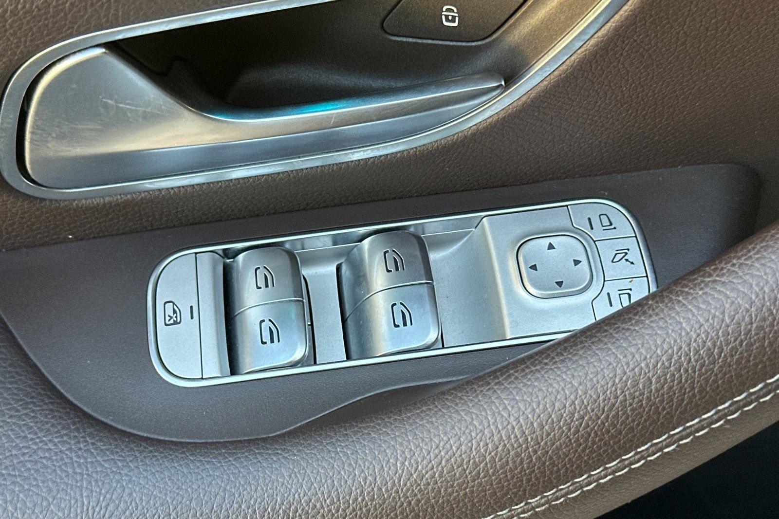 Certified 2022 Mercedes-Benz GLS 450 4MATIC image 28