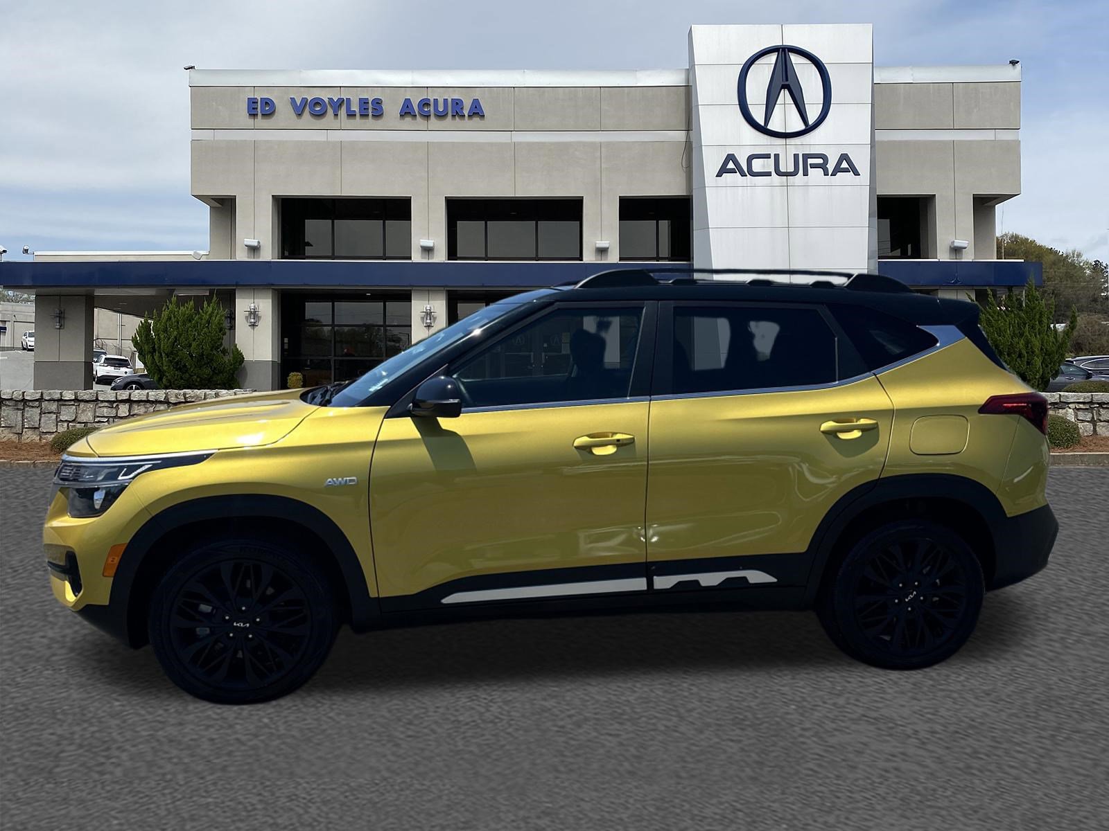 Used 2023 Kia Seltos Nightfall Edition AWD/4WD image 8