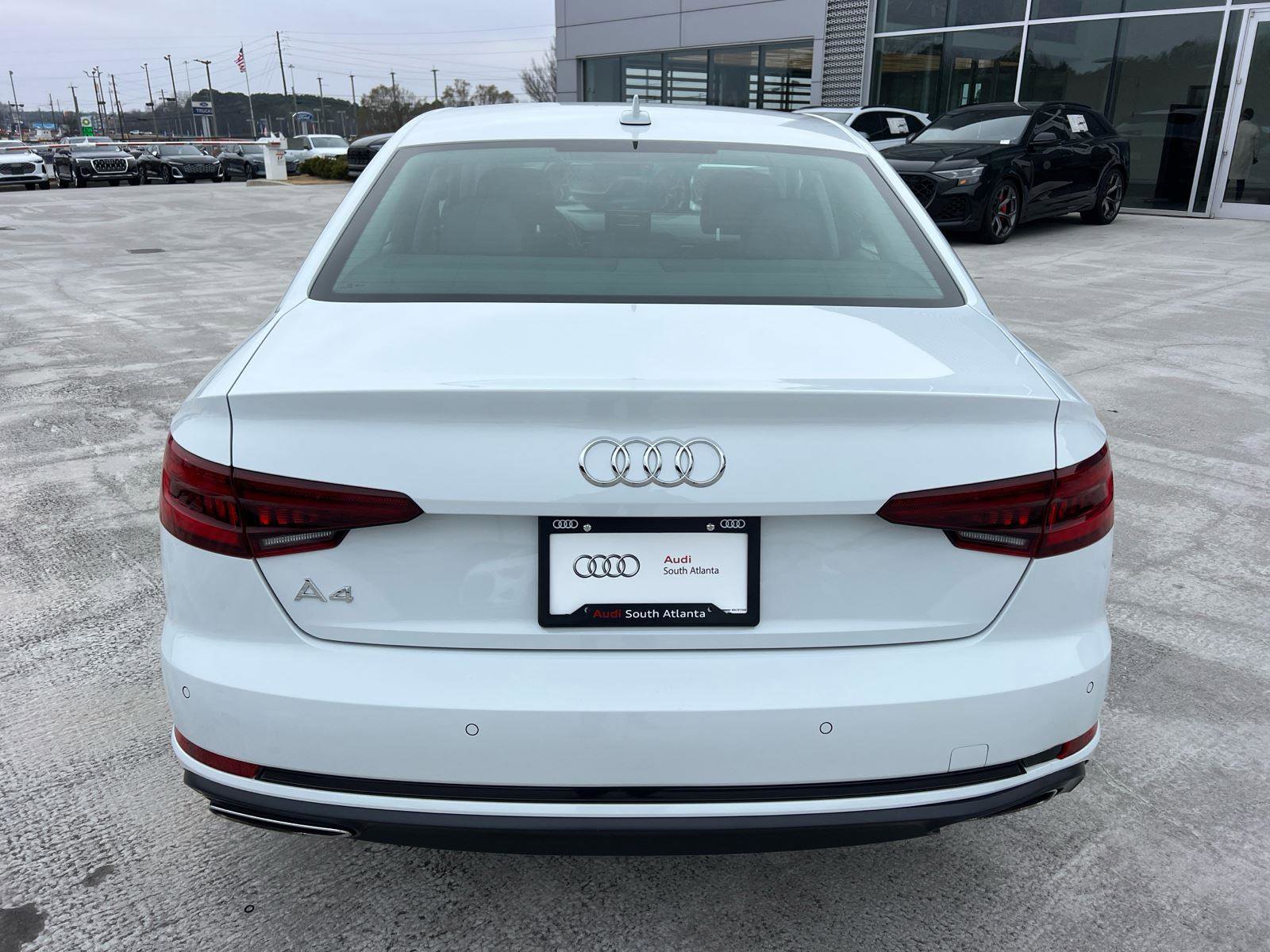 Used 2019 Audi A4 2.0T Premium image 6