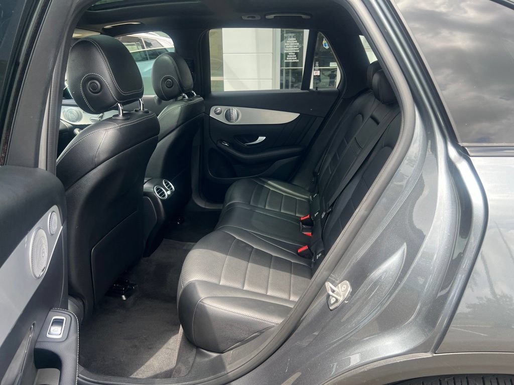 Used 2021 Mercedes-Benz GLC 300 w/ AMG Line image 18