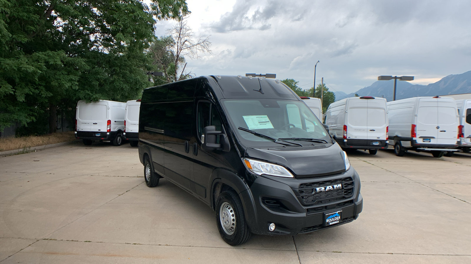 New 2025 RAM ProMaster 2500 w/ Convenience Group image 7