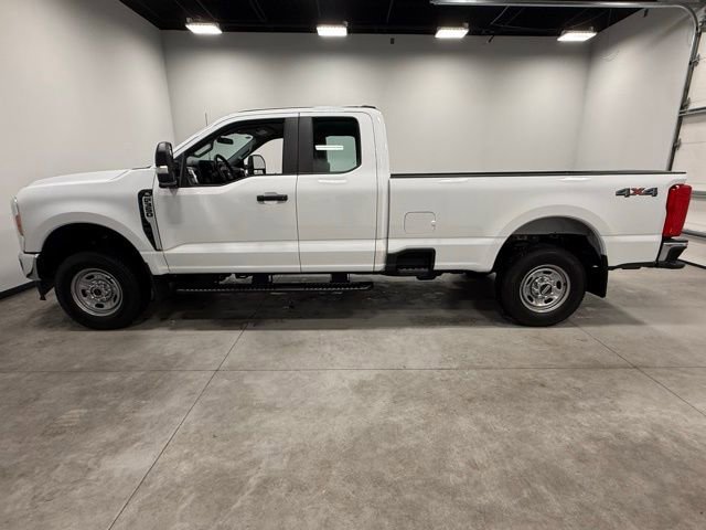 Used 2023 Ford F350 XL w/ Snow Plow Prep Package image 8