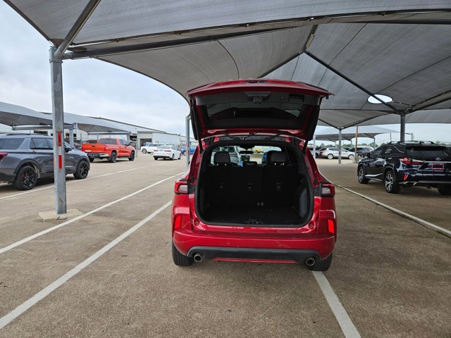 Used 2023 Ford Escape ST-Line w/ Tech Pack #1 image 8