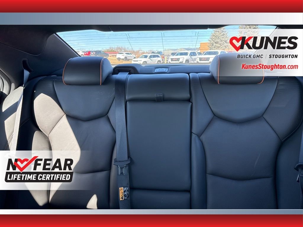 Used 2025 Cadillac CT4 Sport image 38