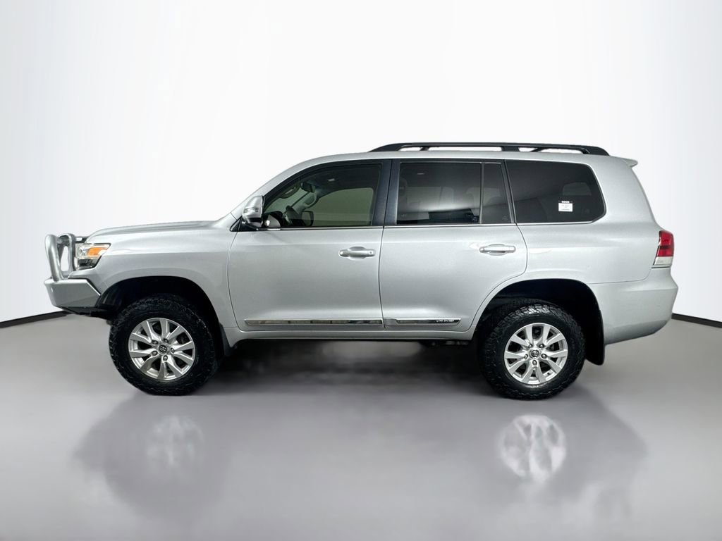 Used 2016 Toyota Land Cruiser AWD/4WD image 8