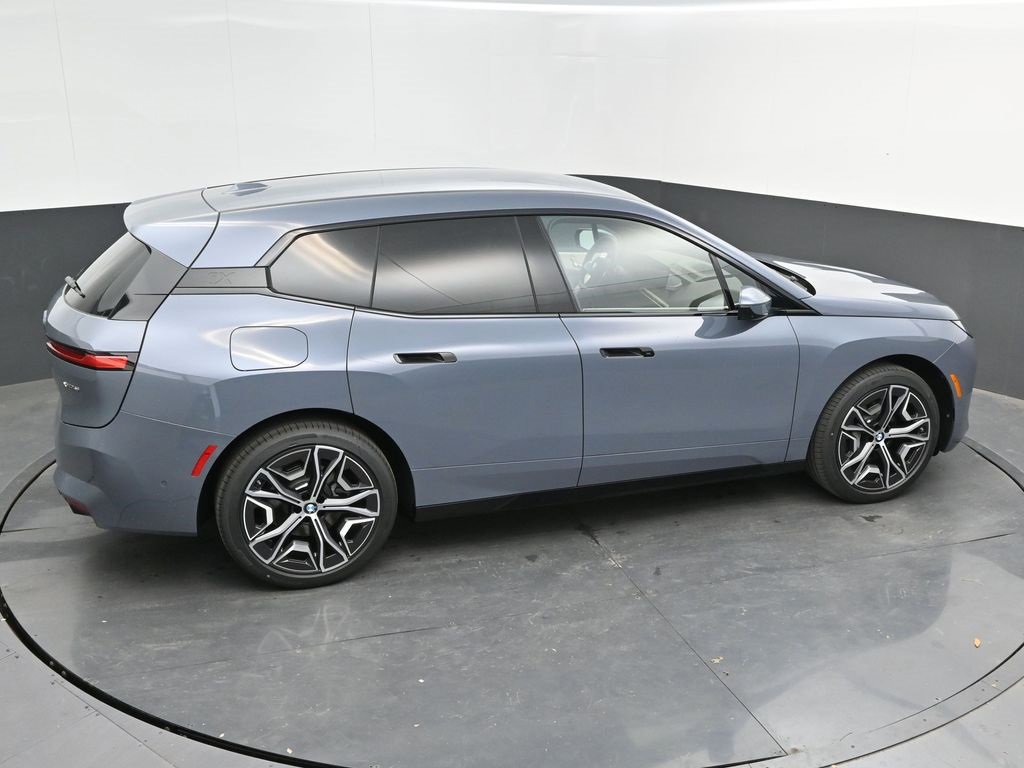 Certified 2026 BMW iX xDrive45 w/ Premium Package image 43