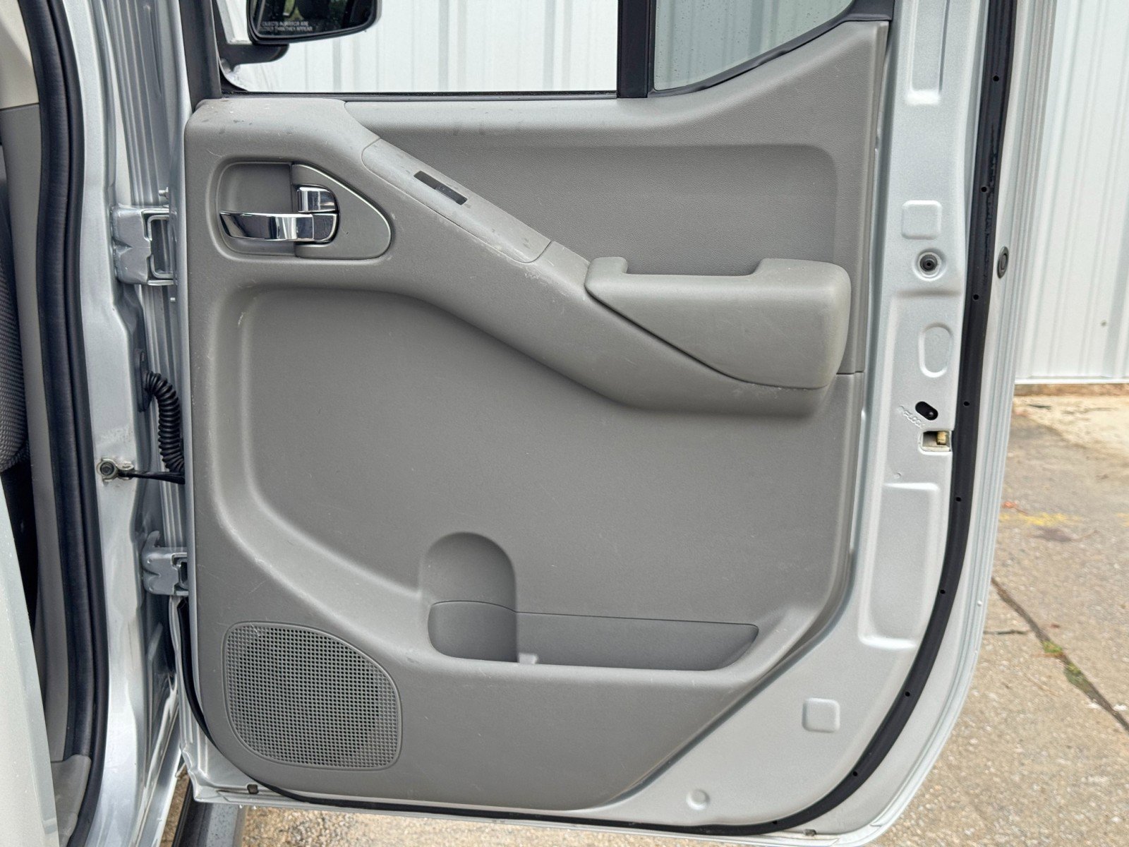 Used 2019 Nissan Frontier SV image 35