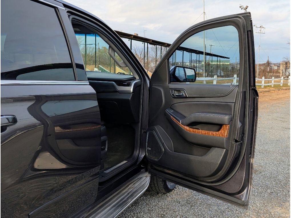 Used 2015 Chevrolet Tahoe LTZ image 11