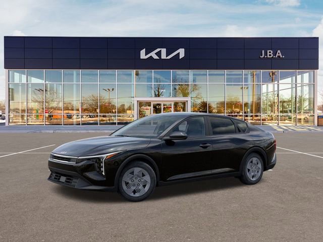 New 2025 Kia K4 LX image 3
