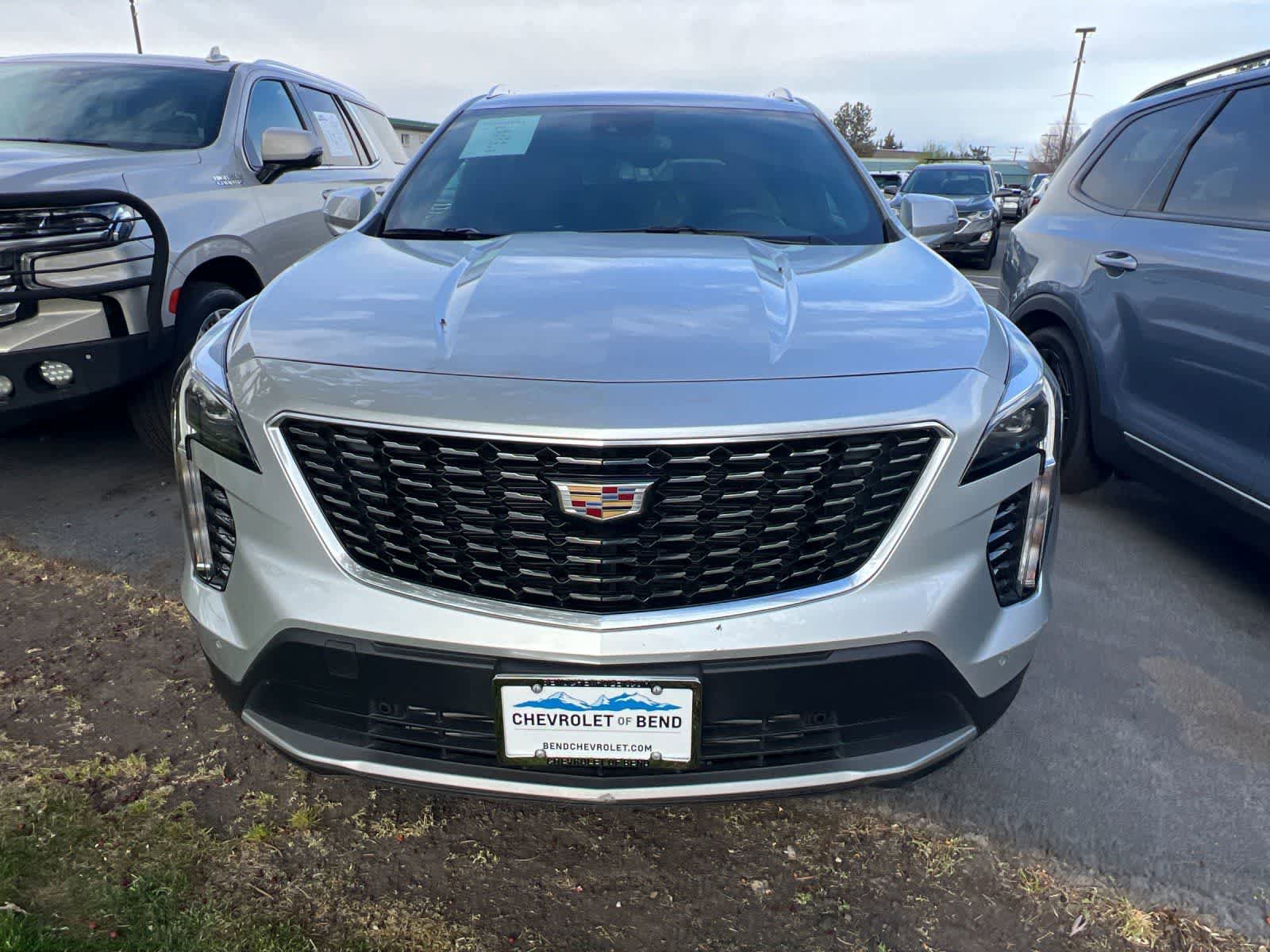 Used 2021 Cadillac XT4 Premium Luxury AWD/4WD image 2