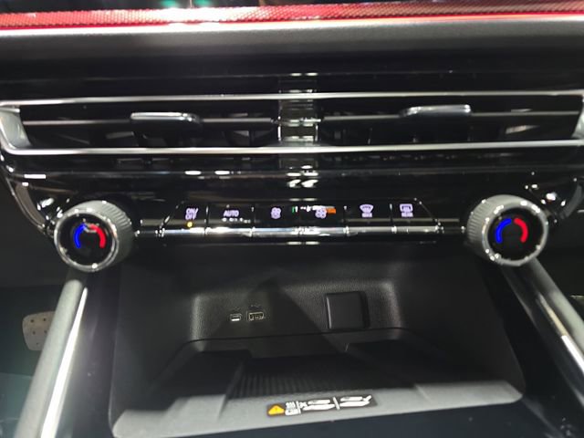 New 2026 Chevrolet Traverse RS image 23