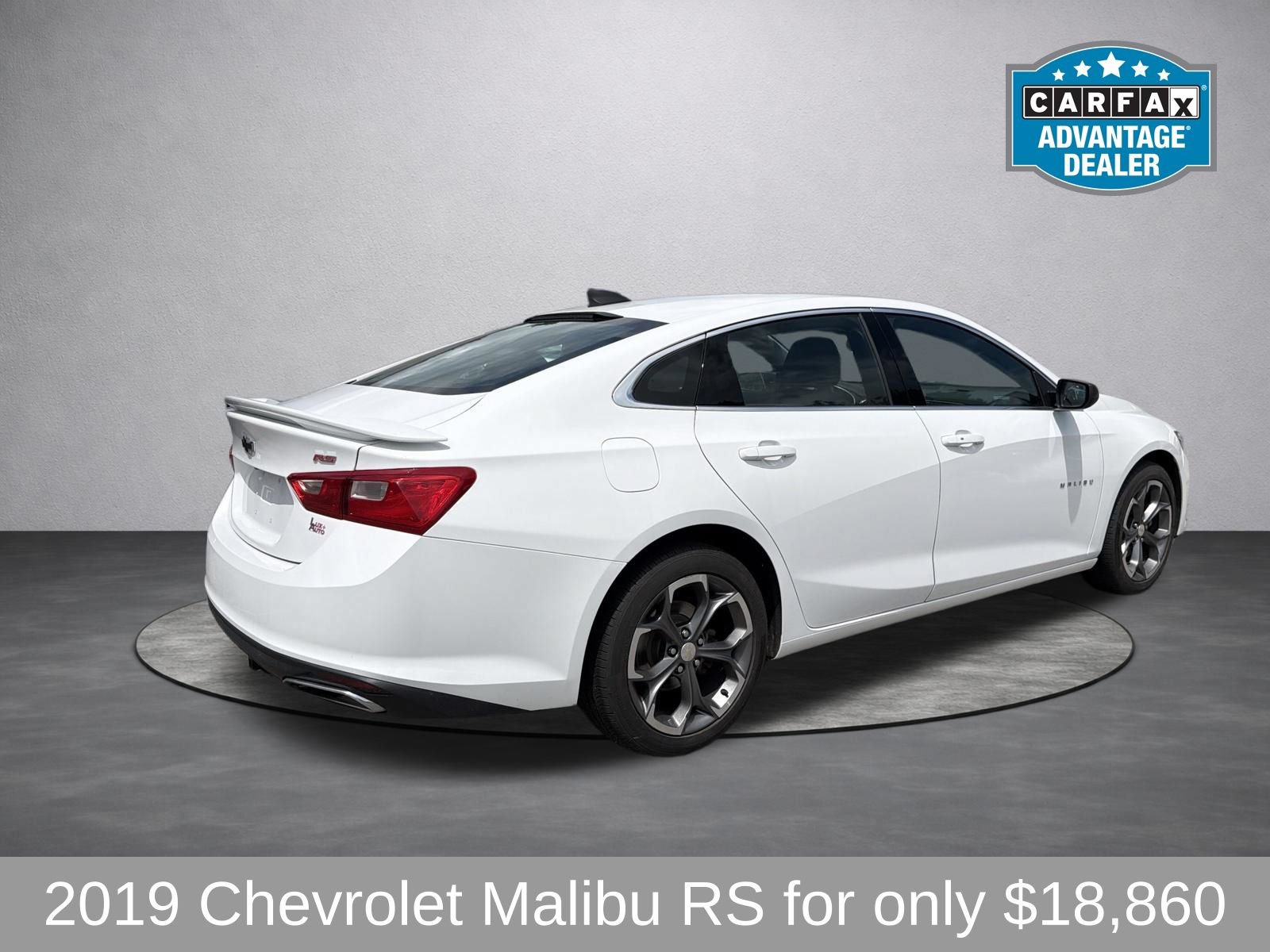 Used 2019 Chevrolet Malibu RS FWD image 3