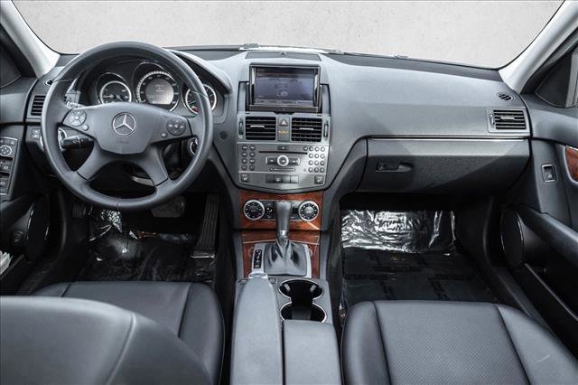 Used 2011 Mercedes-Benz C 300 4MATIC Sedan image 20
