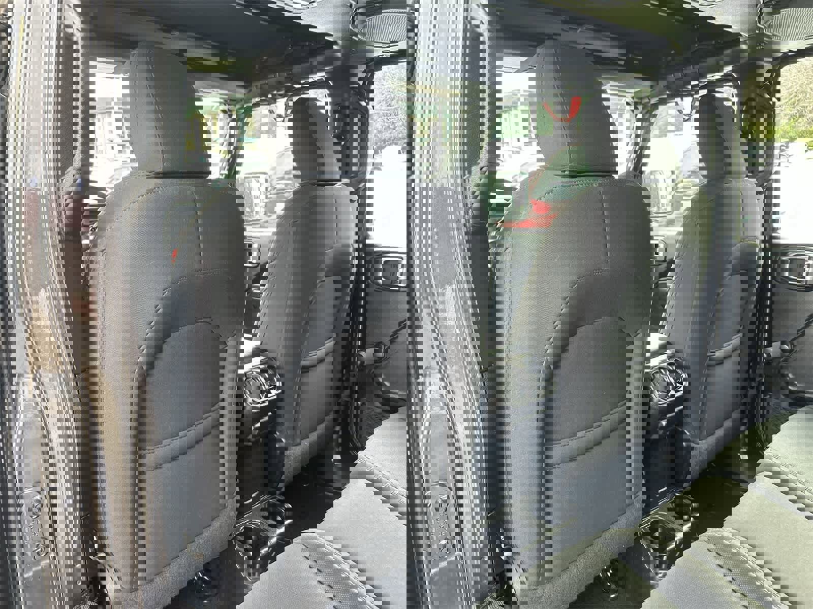 Used 2021 Jeep Gladiator Sport w/ Trailer Tow Package image 12