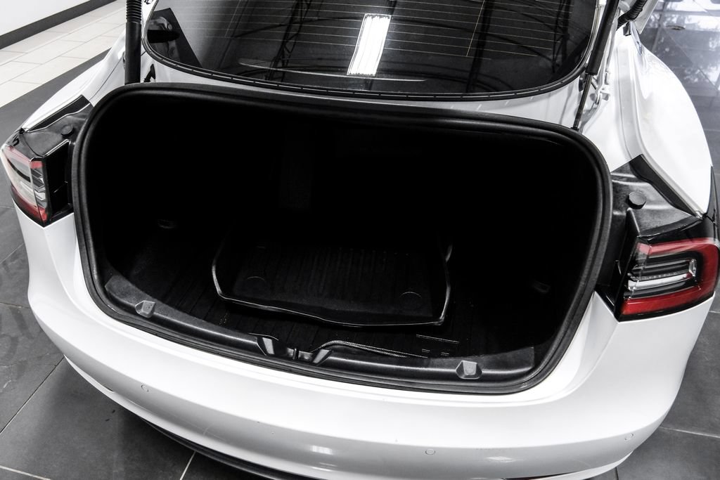 Used 2022 Tesla Model 3 Long Range AWD/4WD image 51