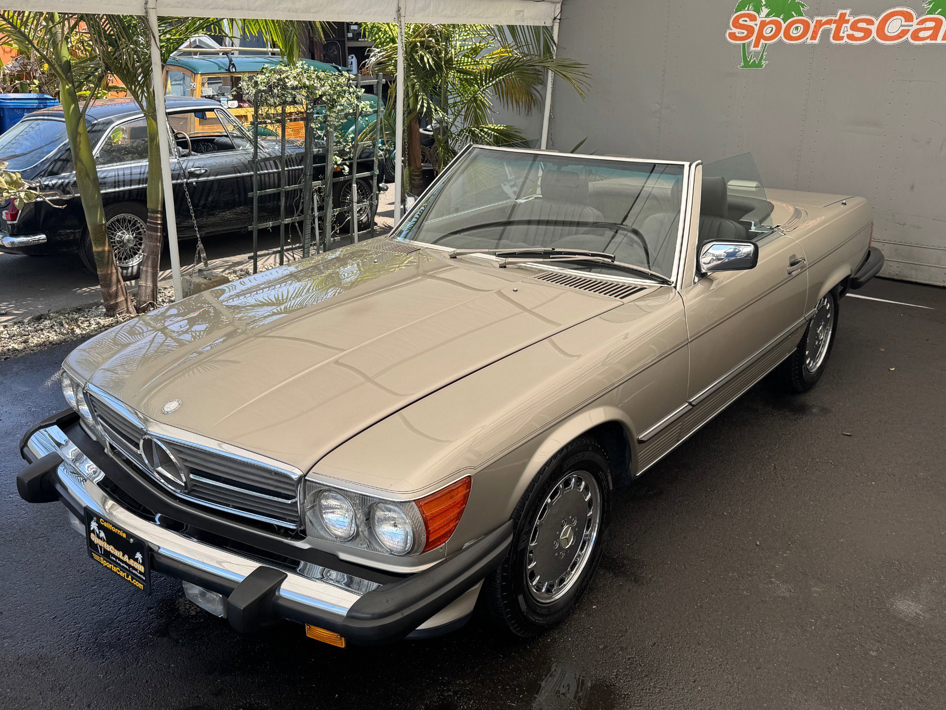 Used 1988 Mercedes-Benz 560 SL image 10