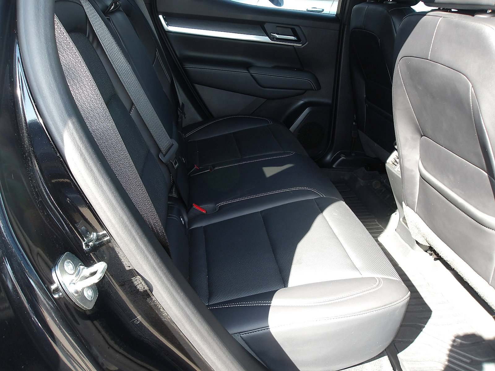 Certified 2026 GMC Terrain Elevation w/ Elevation Premium Package image 14