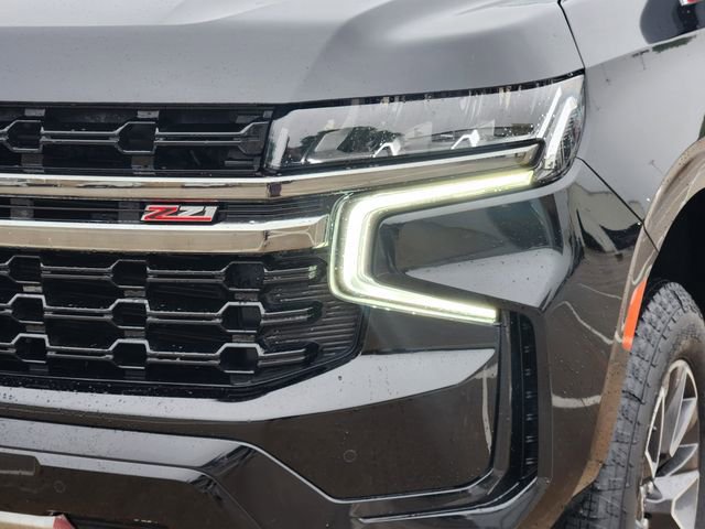 Used 2022 Chevrolet Suburban Z71 w/ Off-Road Capability Package AWD/4WD image 16