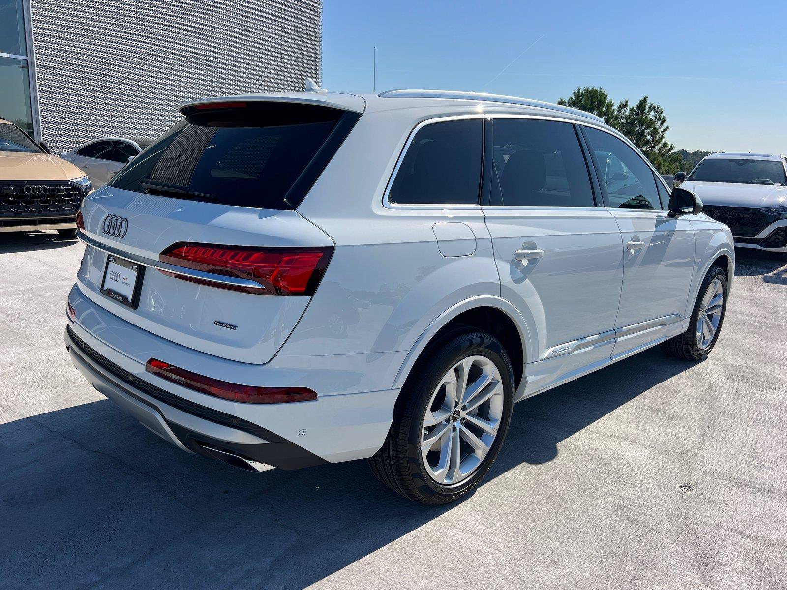 New 2026 Audi Q7 2.0T Premium Plus AWD/4WD image 5