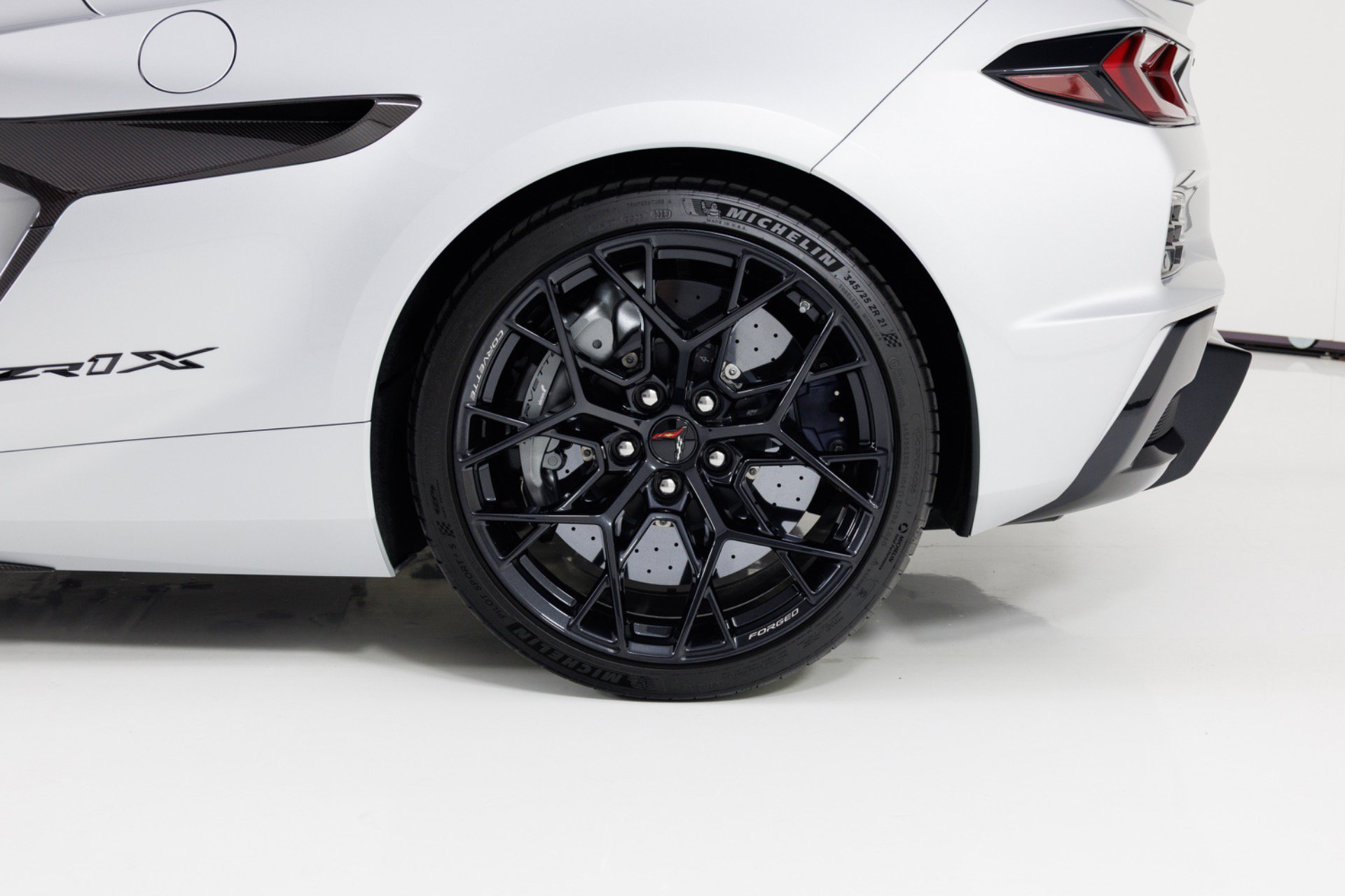 Used 2027 Chevrolet Corvette ZR1X AWD/4WD image 13